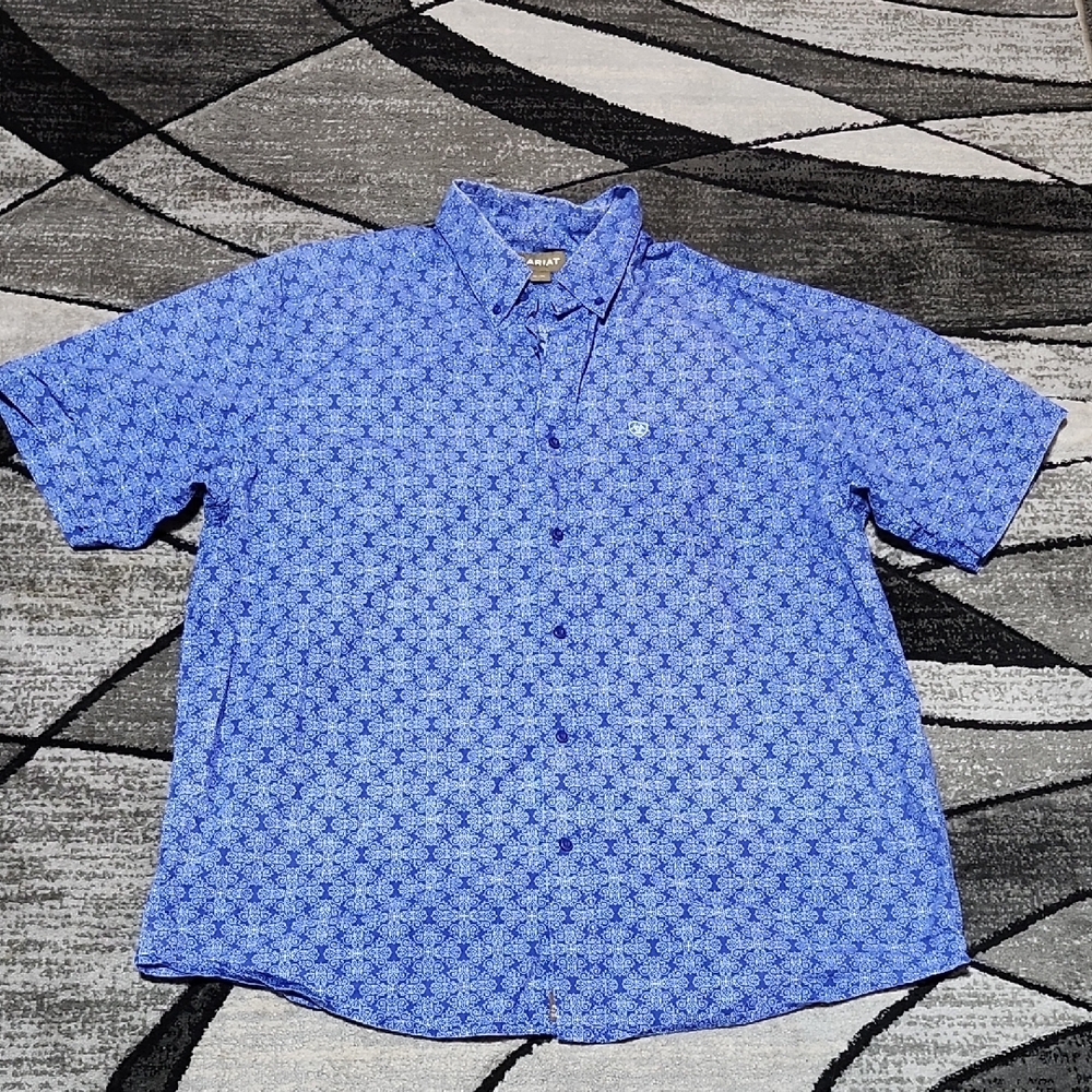 Ariat Blue Patterned Embroidered Button-Down Shor… - image 1